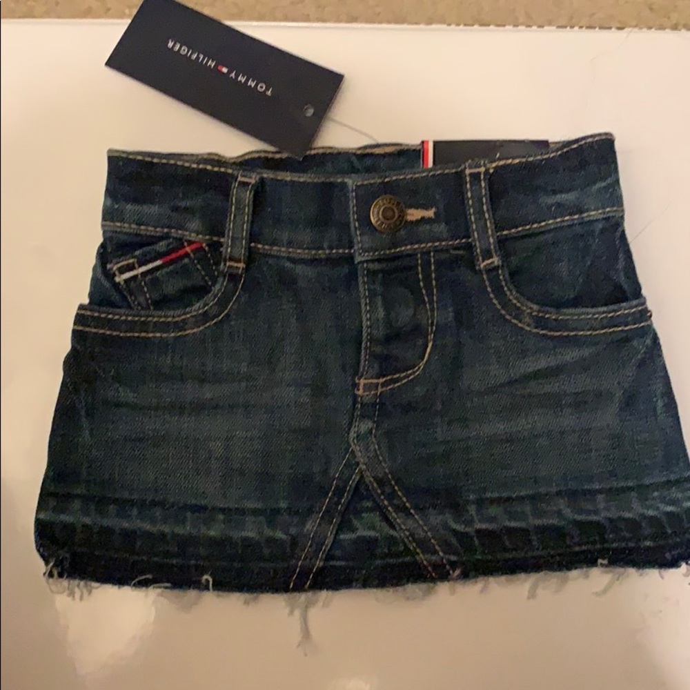 Tommy Hilfiger Skirt